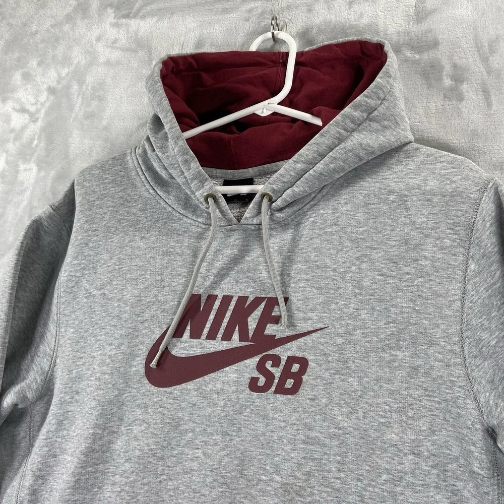 Nike SB Hoodie Mens Large Pullover Sweatshirt Skateboarding Logo Spellout Gray